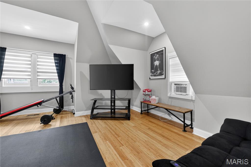 4937 Washington Boulevard Property Photo 42