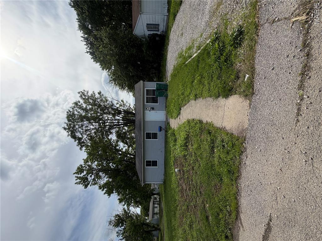 609 Saint Cecilia Drive Property Photo 2