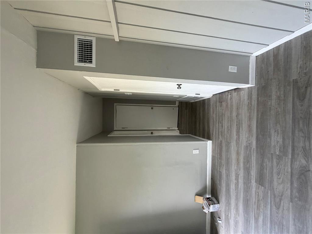 609 Saint Cecilia Drive Property Photo 8
