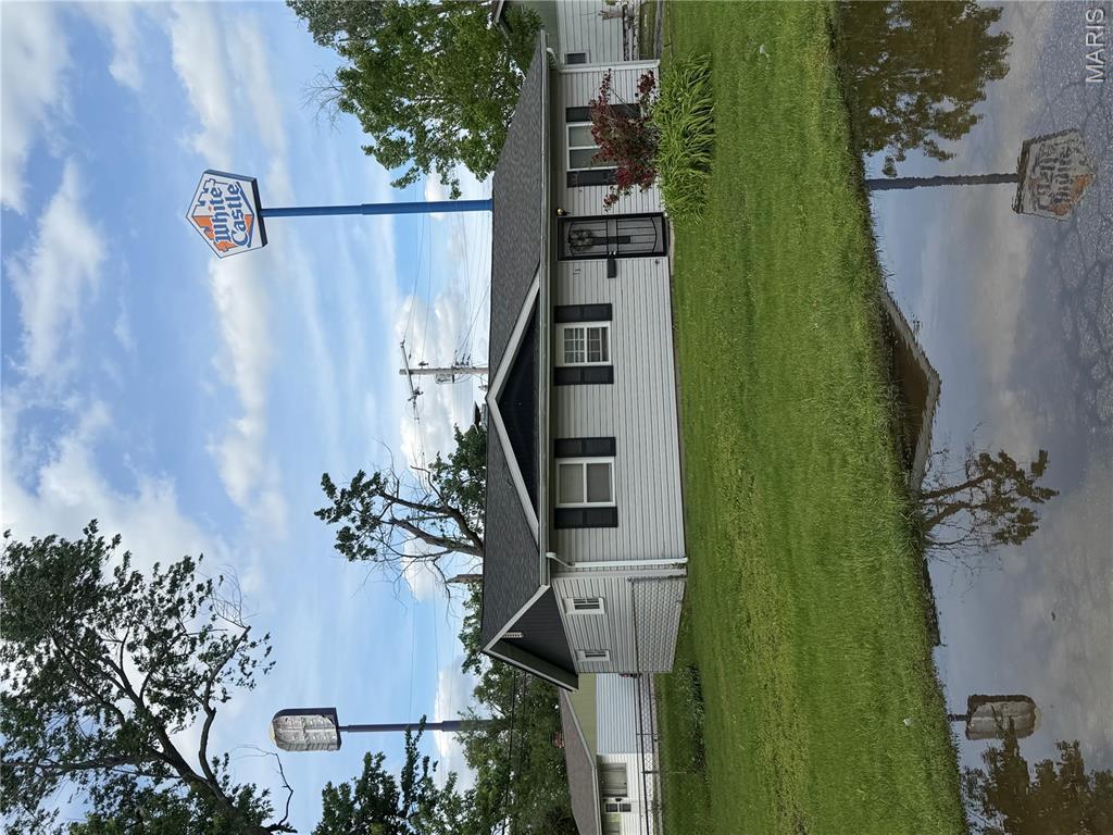 13 Lazarcheff Drive Property Photo 1