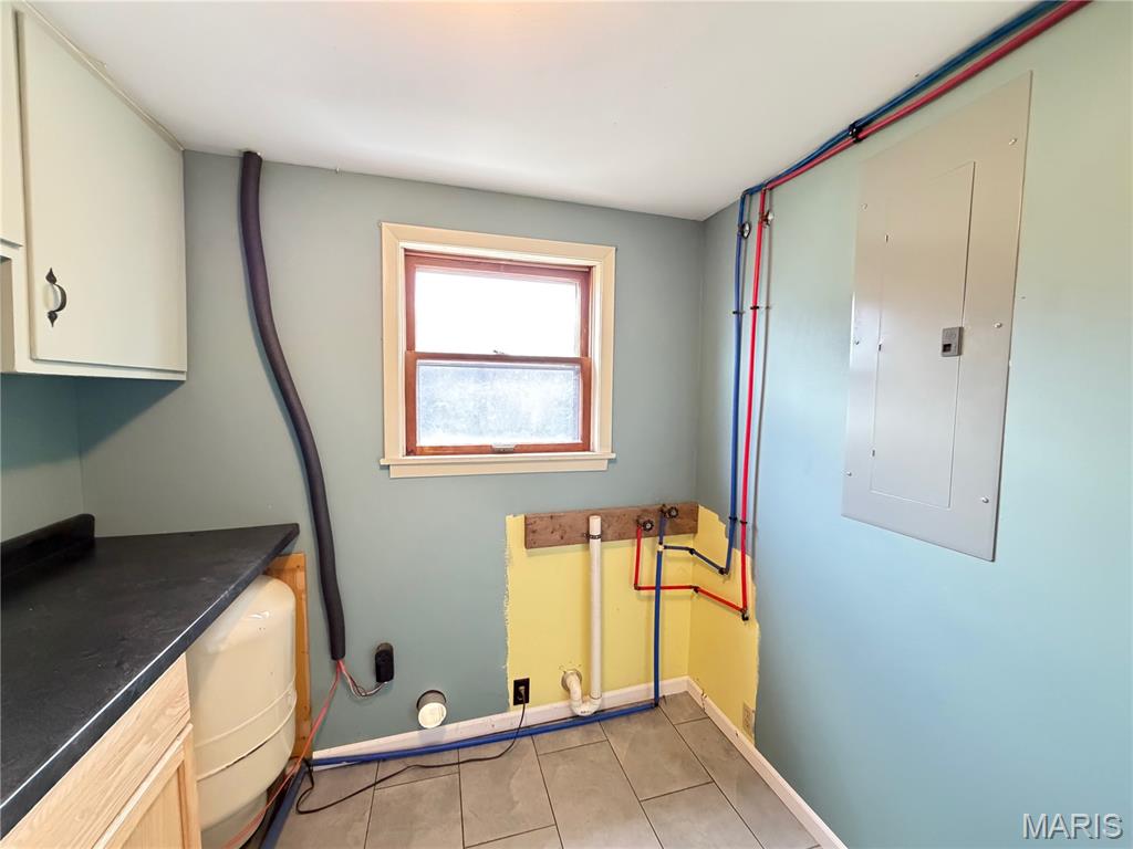 5611 Highway E Property Photo 24