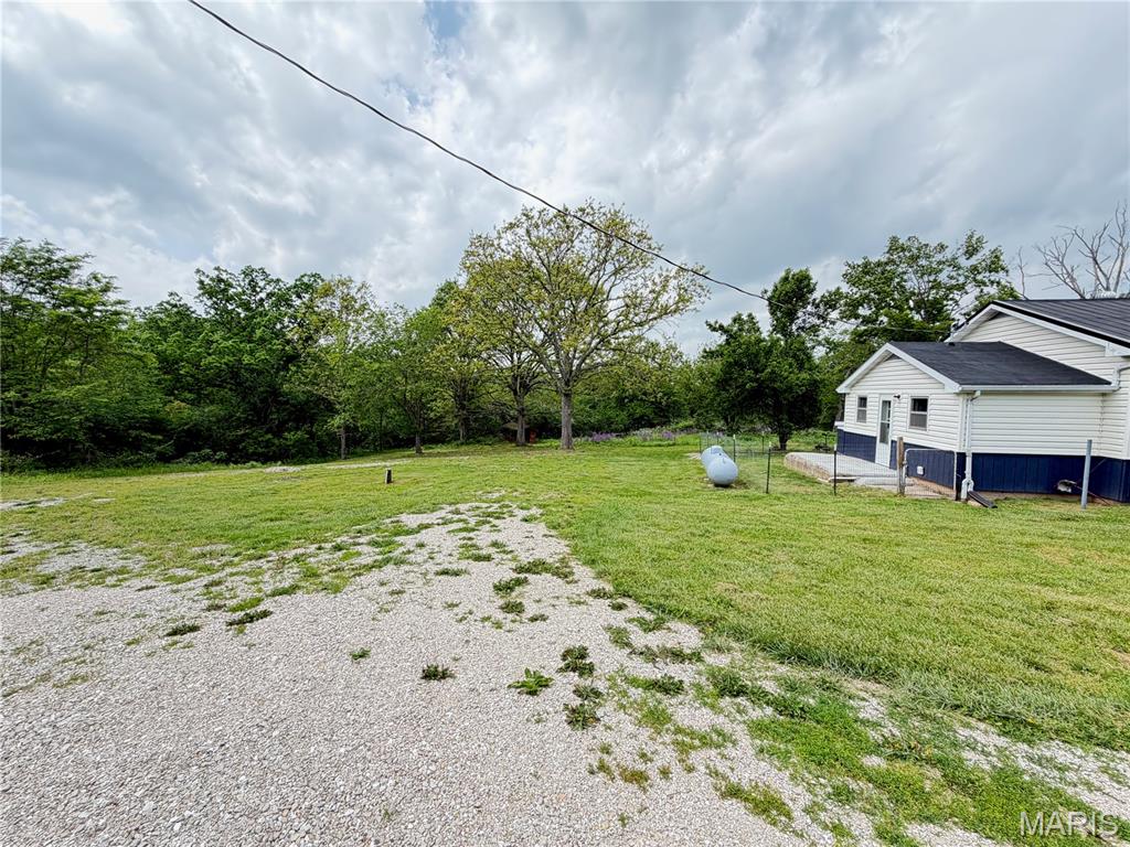 5611 Highway E Property Photo 30