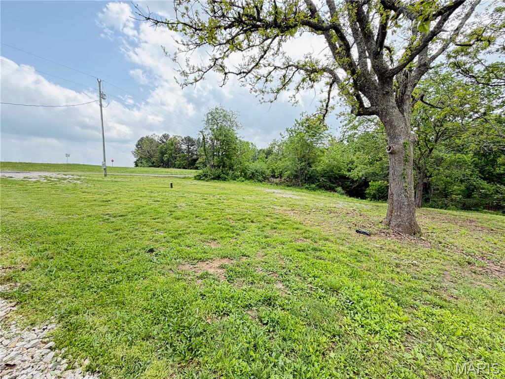 5611 Highway E Property Photo 35
