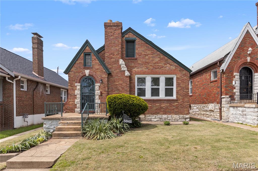 5941 Park Lane Property Photo 1