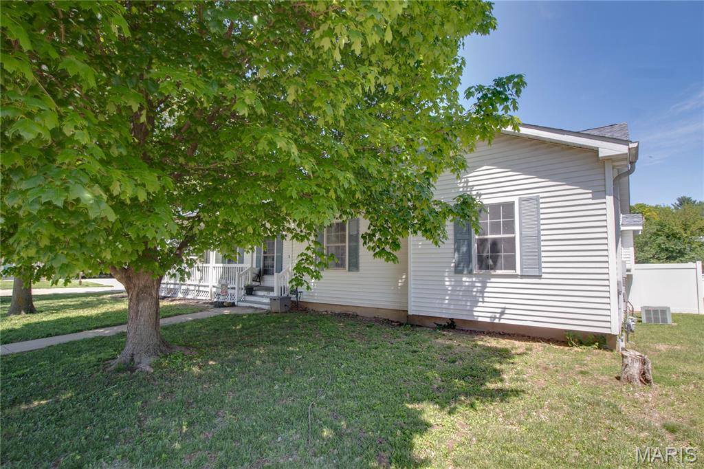 419 Geaschel Drive Property Photo 2