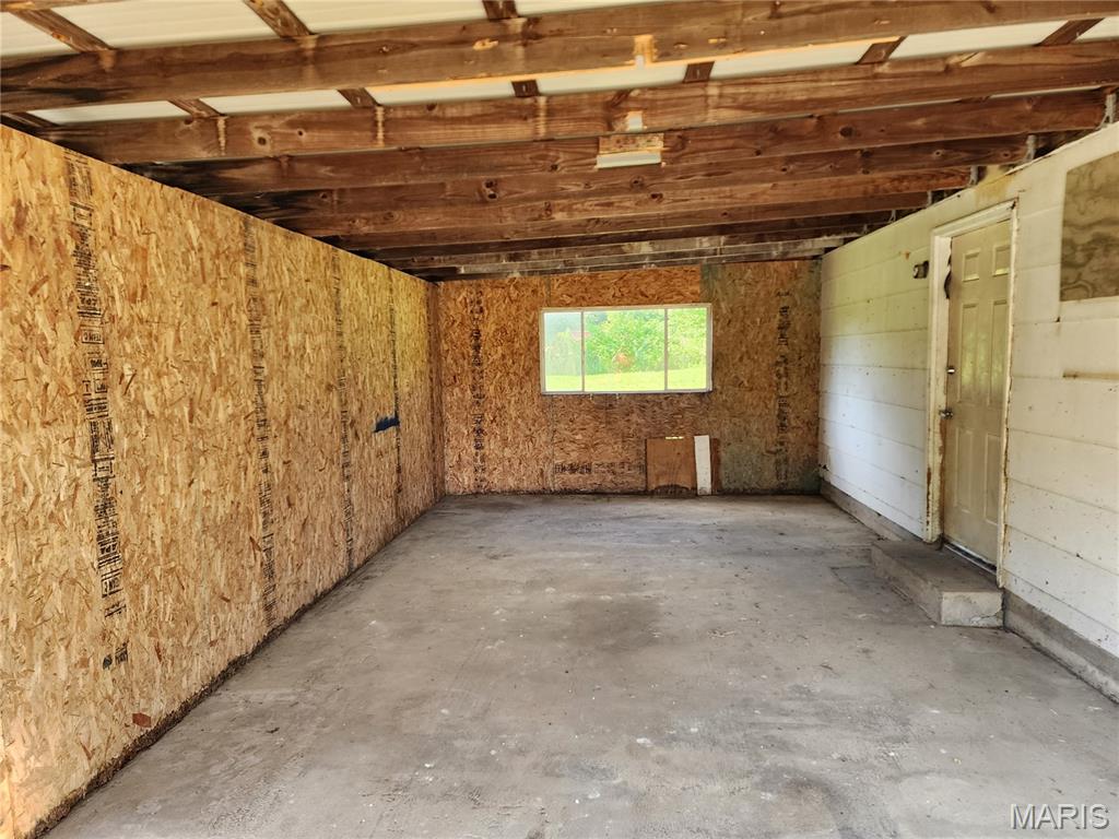 65 Private Dr 143-9 Property Photo 5