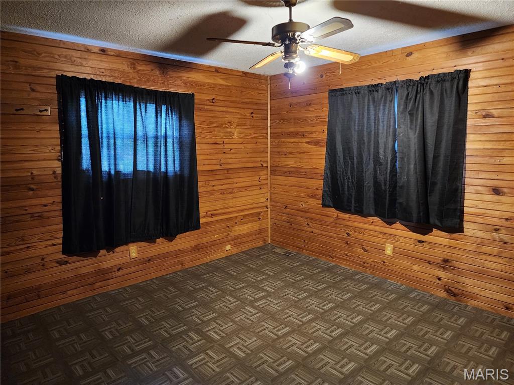 65 Private Dr 143-9 Property Photo 16