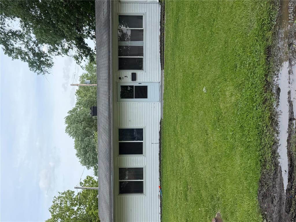 3 W Adams Drive Property Photo 2