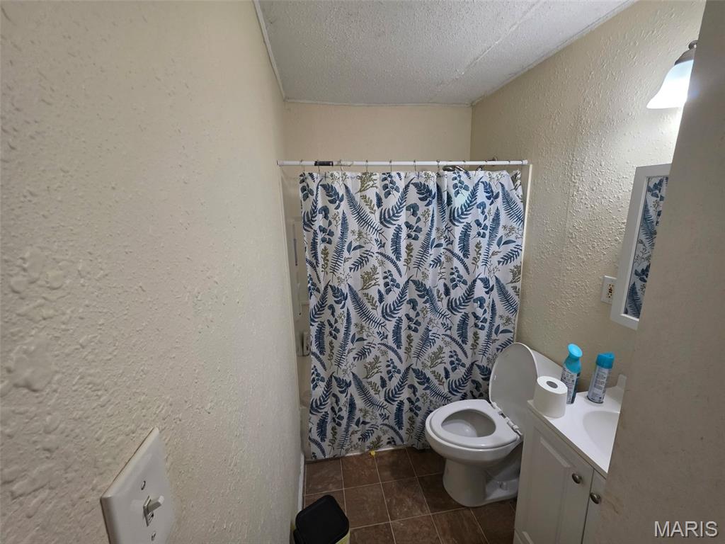 3 W Adams Drive Property Photo 5