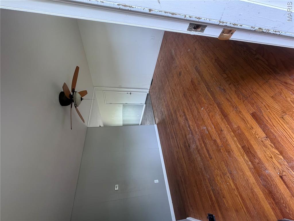 60 W Adams Drive Property Photo 5