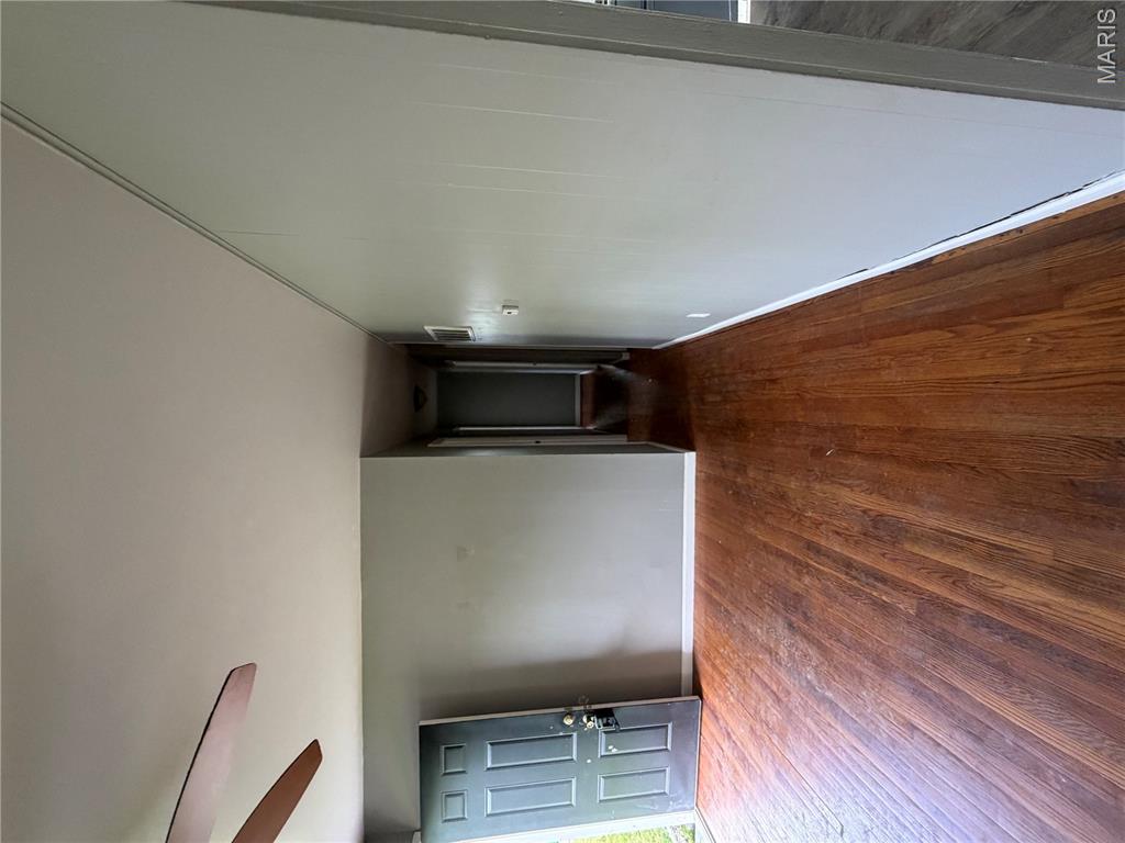 60 W Adams Drive Property Photo 10