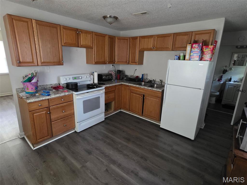 47 Delano Drive Property Photo 4