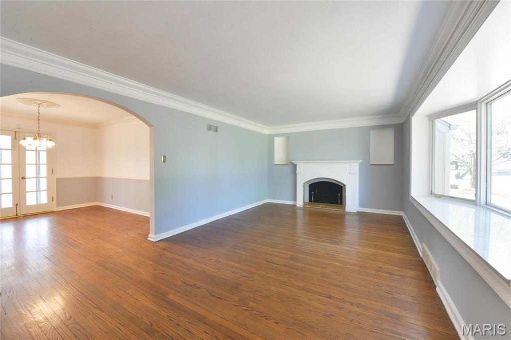 4 Girard Property Photo 5