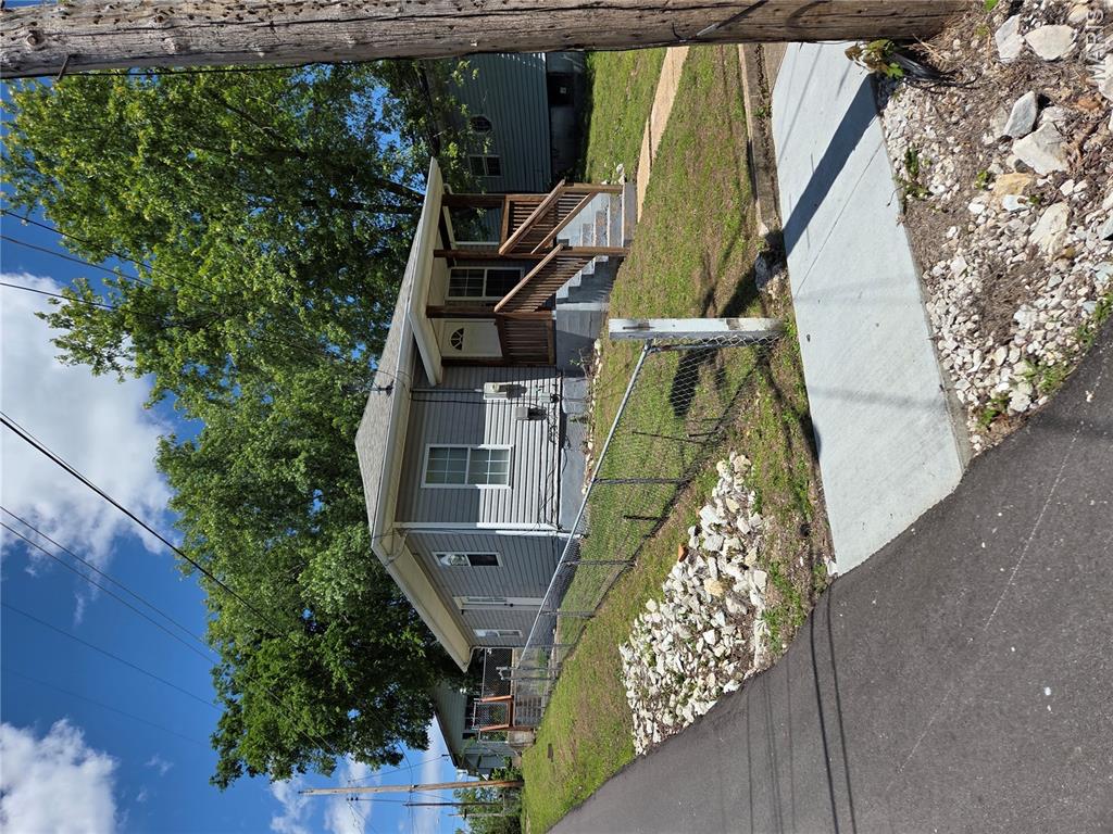 205 Cottage Street Property Photo 1