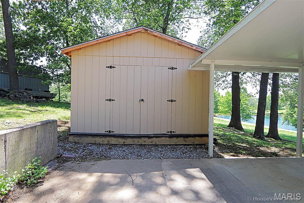 2145 Ridge Road Property Photo 6