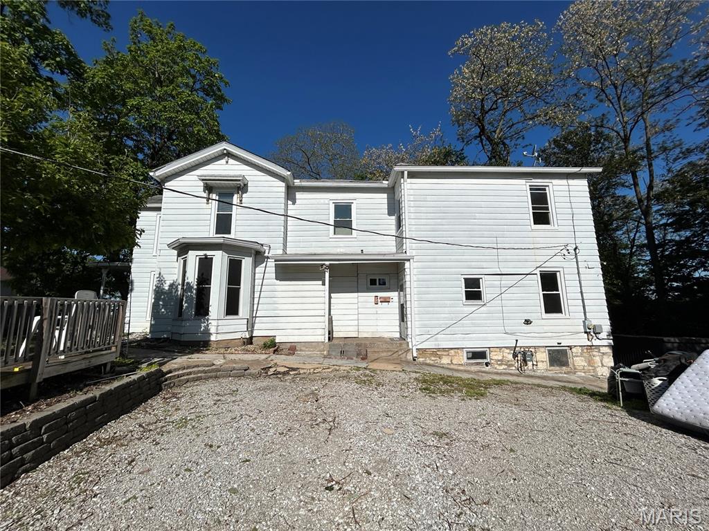 226 E 5th Street Property Photo 2
