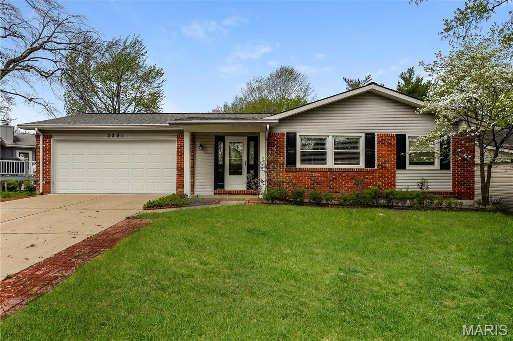 2291 Hill House Road Property Photo 1