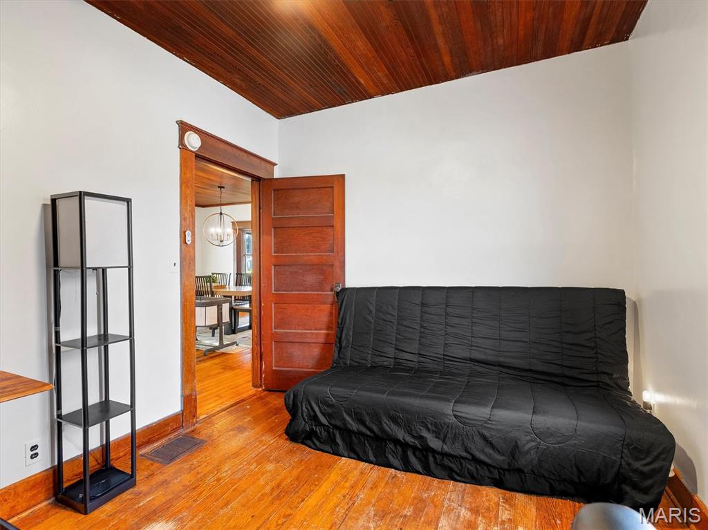 609 W Madison Avenue Property Photo 23