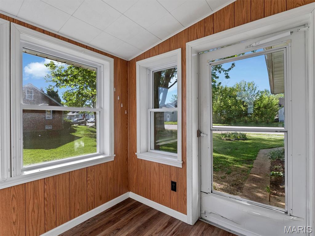 609 W Madison Avenue Property Photo 30
