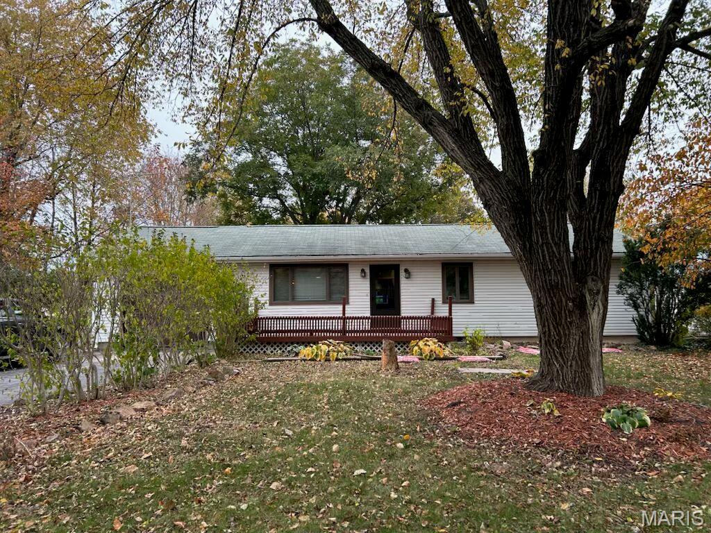 10198 S Old Route 66 Property Photo 1