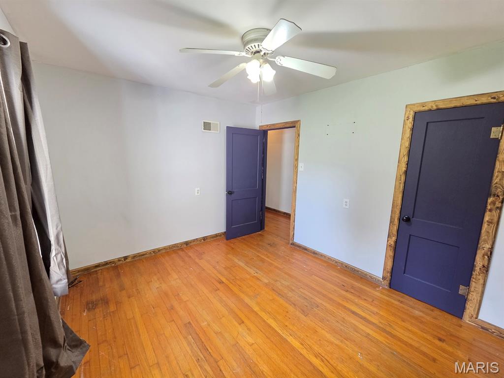 304 E Quincy Street Property Photo 14