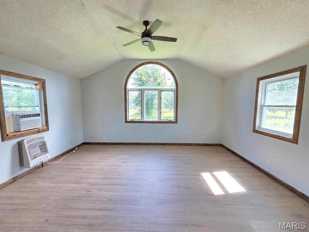 304 E Quincy Street Property Photo 20