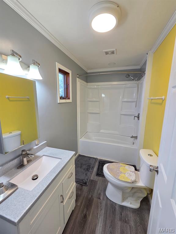 304 E Quincy Street Property Photo 22