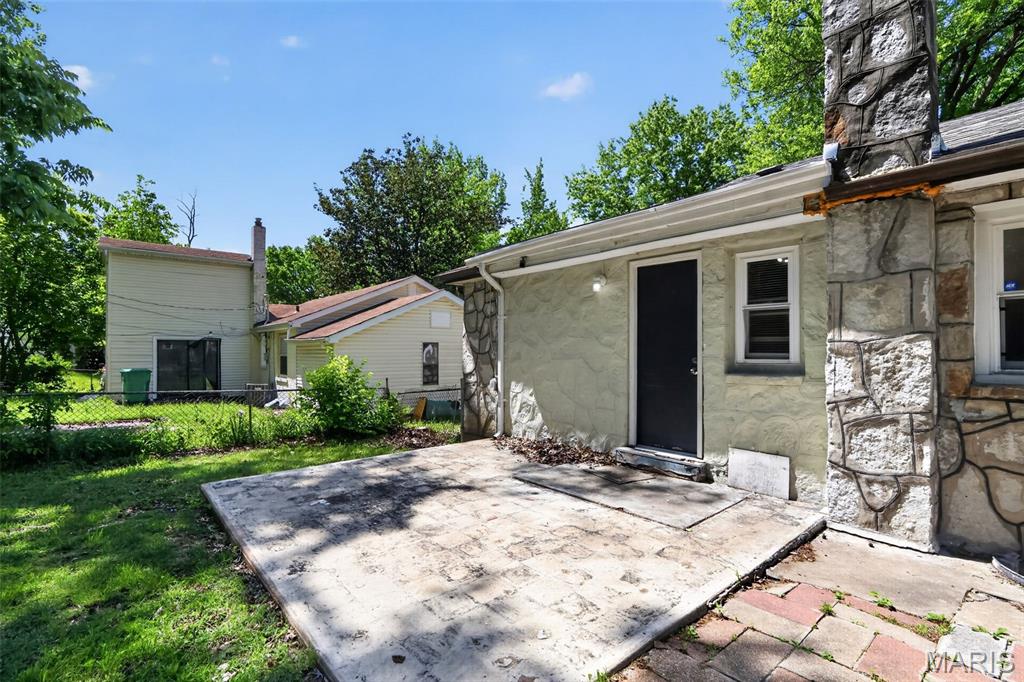 1924 Alert Drive Property Photo 5