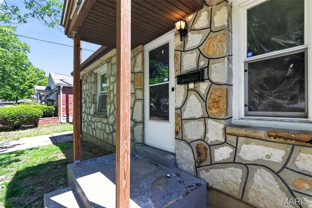 1924 Alert Drive Property Photo 6