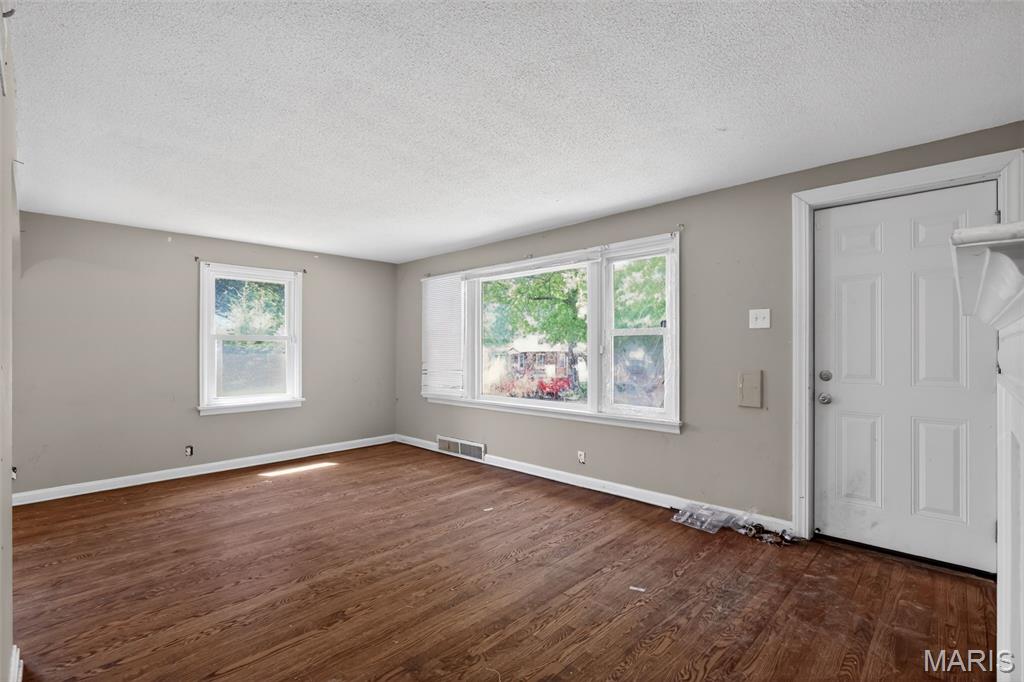 1924 Alert Drive Property Photo 11