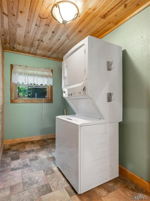 6482 S Lakeshore Drive Property Photo 38