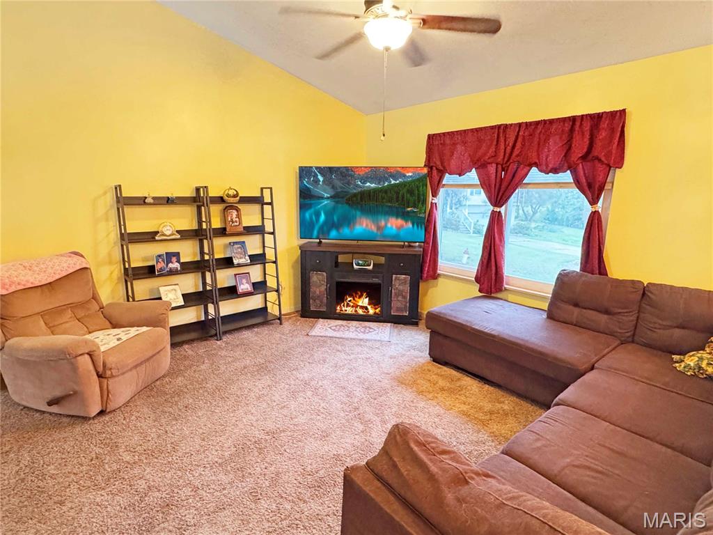 7722 Lakefield Court Property Photo 4