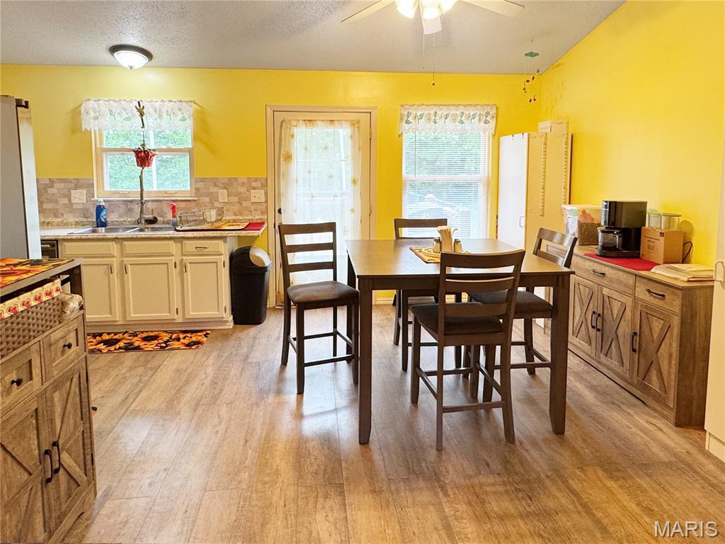 7722 Lakefield Court Property Photo 5