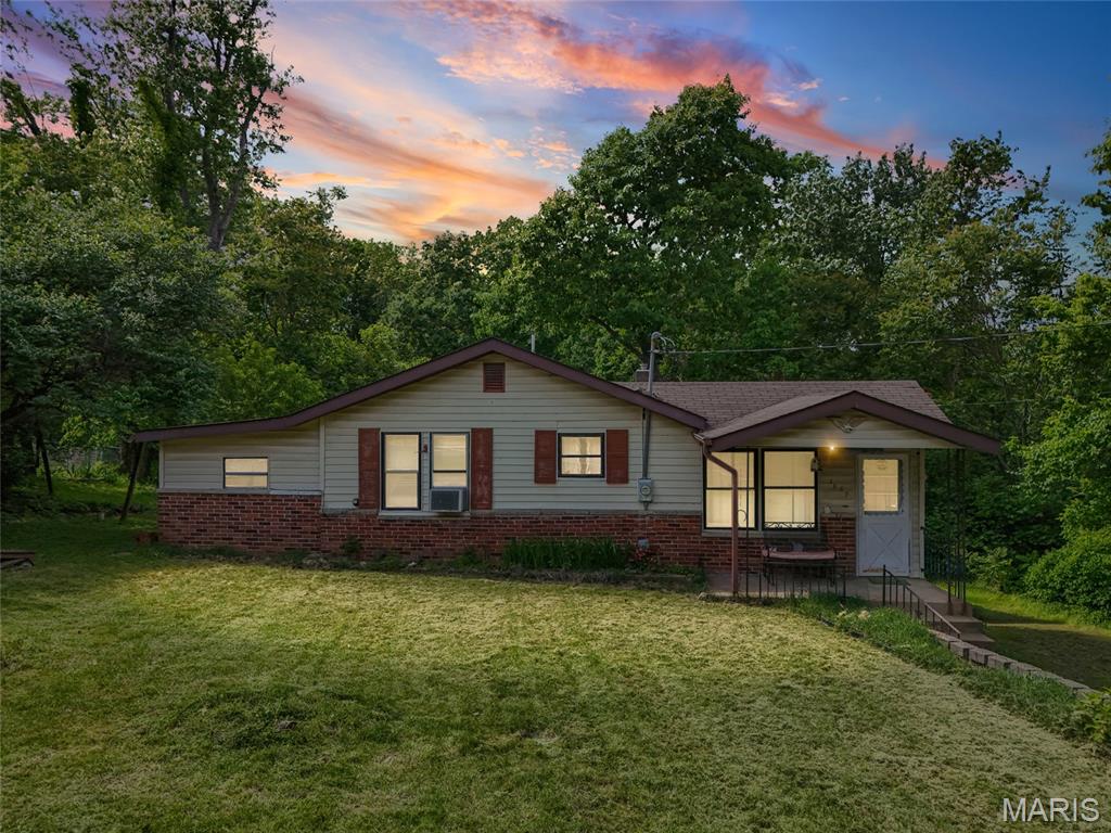 3889 Gary Road Property Photo 1