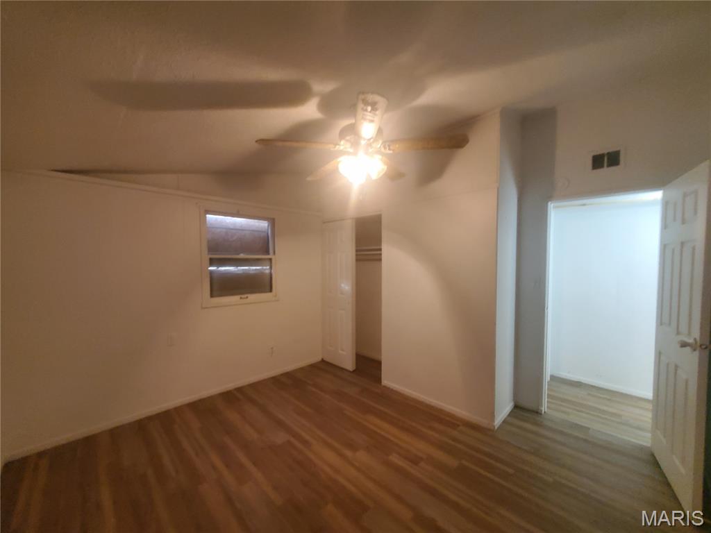 240 St John Drive Property Photo 16