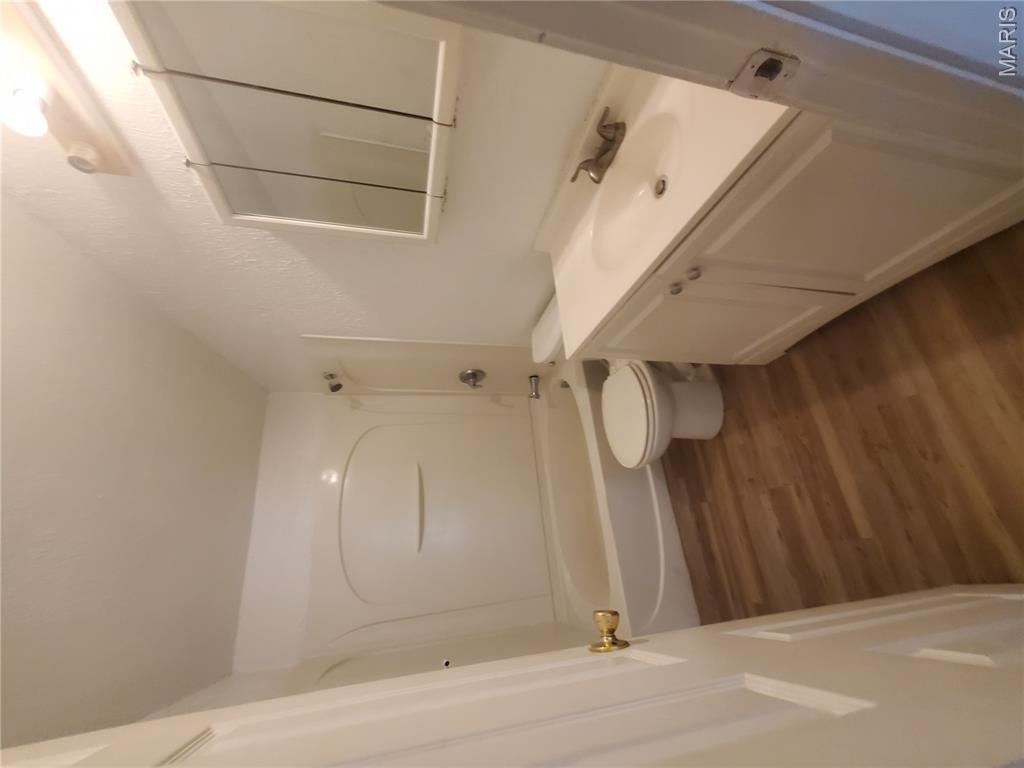 240 St John Drive Property Photo 23
