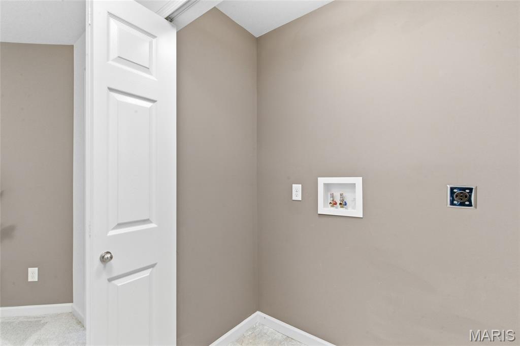 2416 N Larksong Drive Property Photo 21