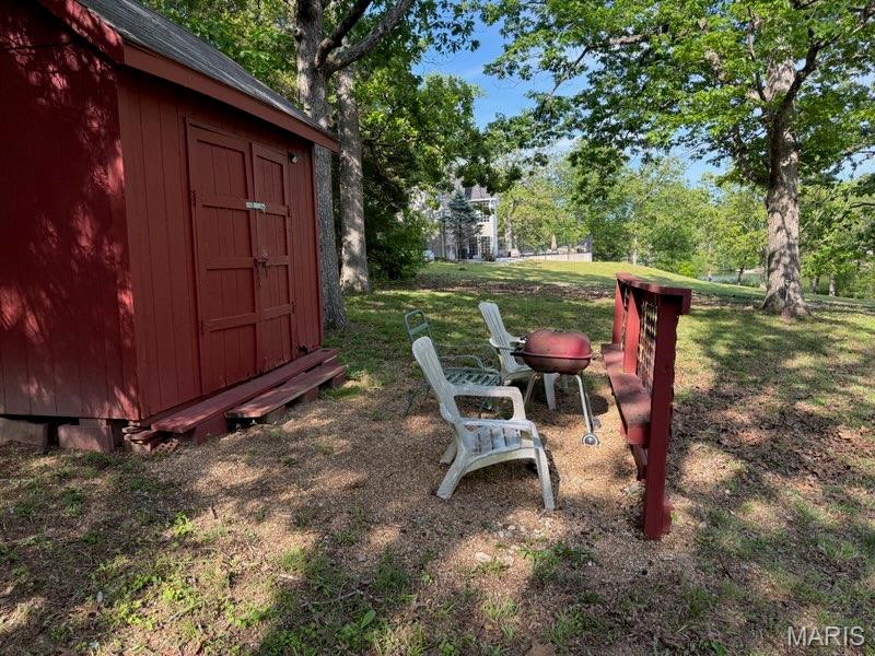 1227 Timberwood Lane Property Photo 8