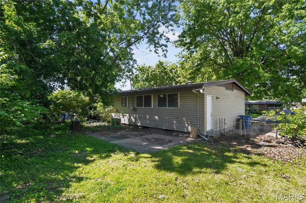 10236 Tanner Drive Property Photo 4