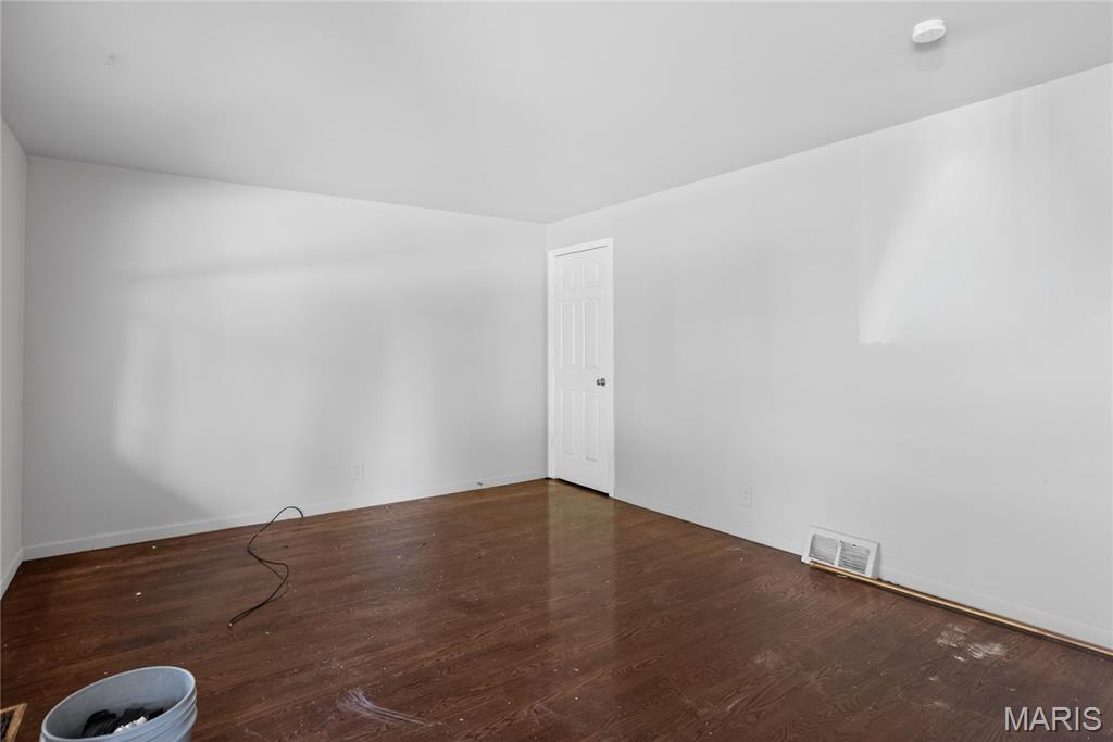 10236 Tanner Drive Property Photo 13