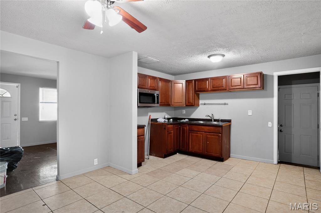 10236 Tanner Drive Property Photo 14