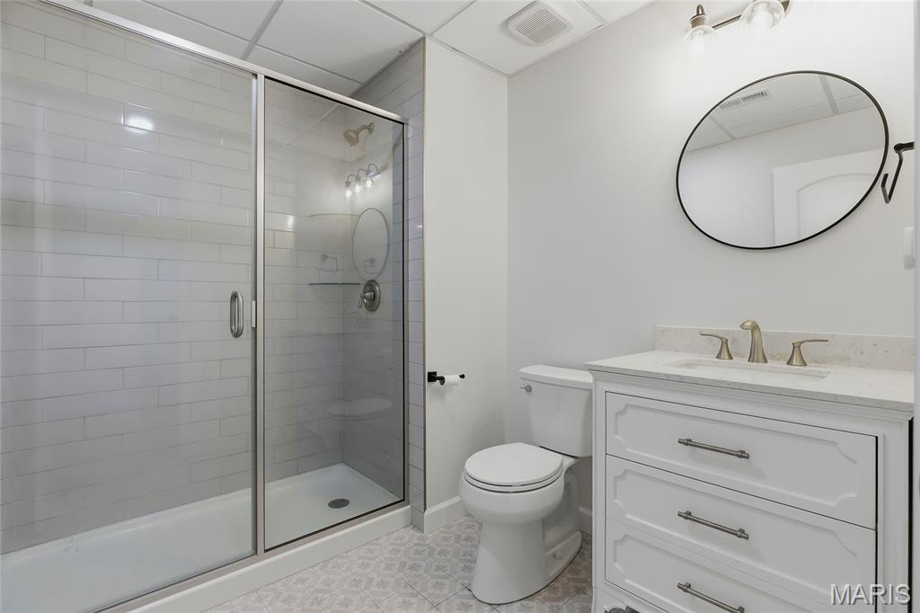2900 Ossenfort Road Property Photo 32