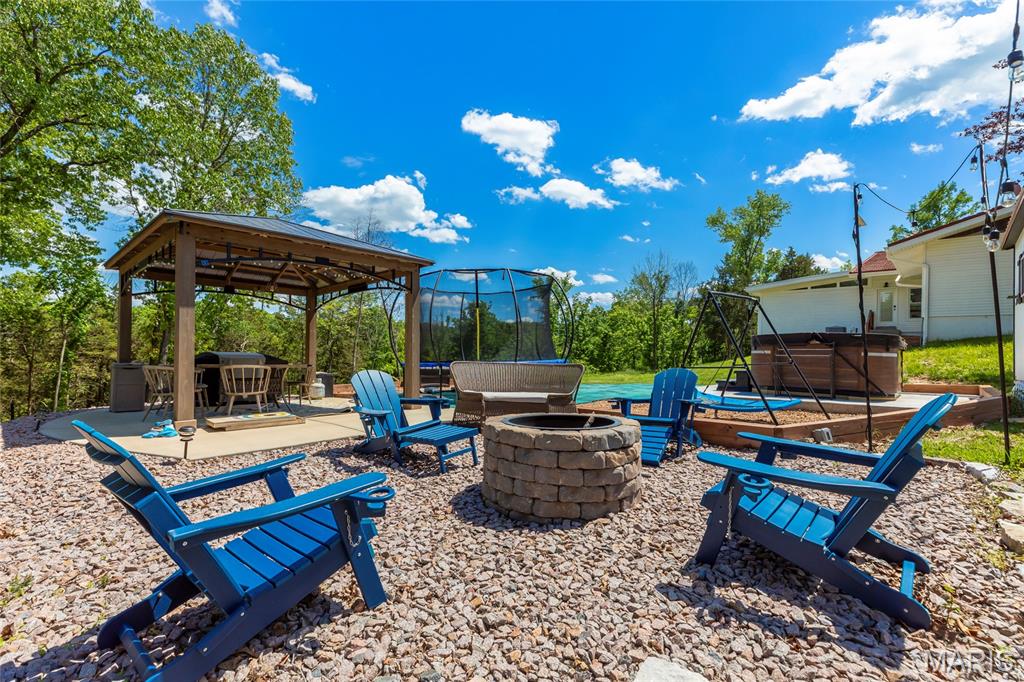 2900 Ossenfort Road Property Photo 49