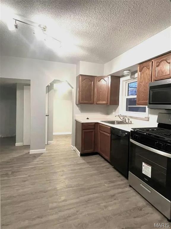 907 Pyramid Drive Property Photo 3
