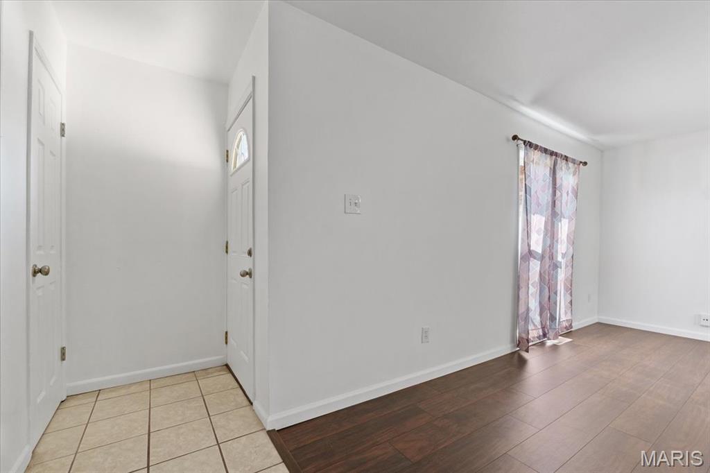 1129 Rue La Ville 1129 Property Photo 5