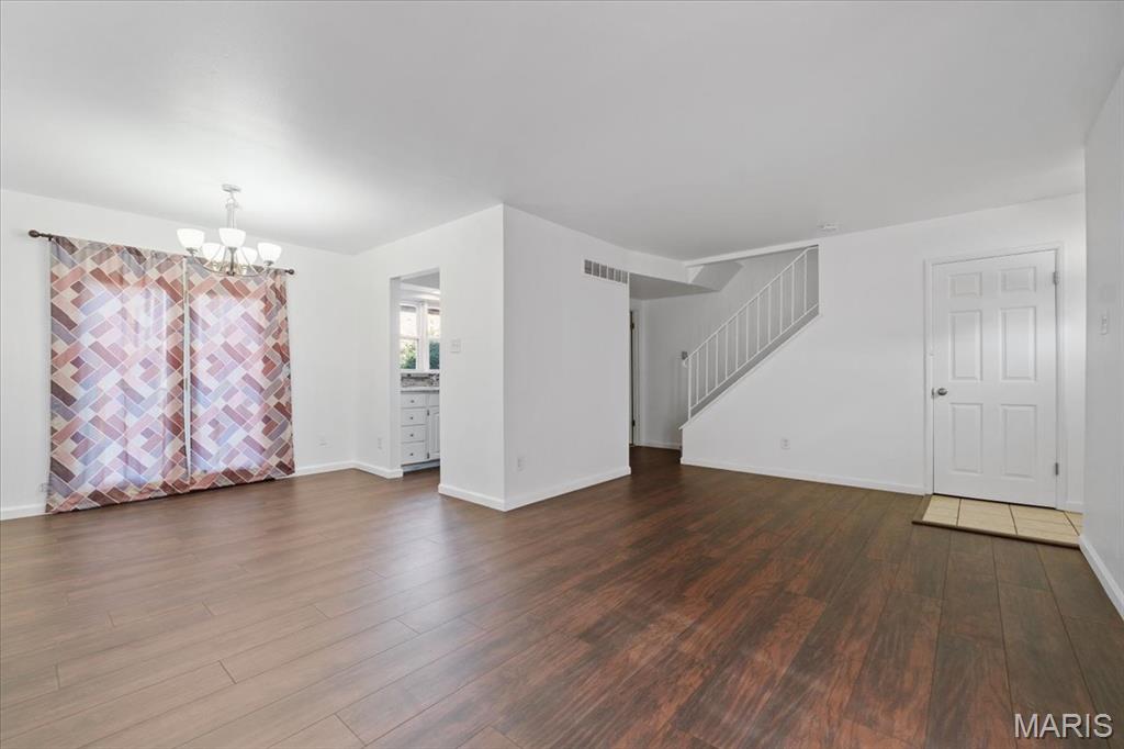 1129 Rue La Ville 1129 Property Photo 6