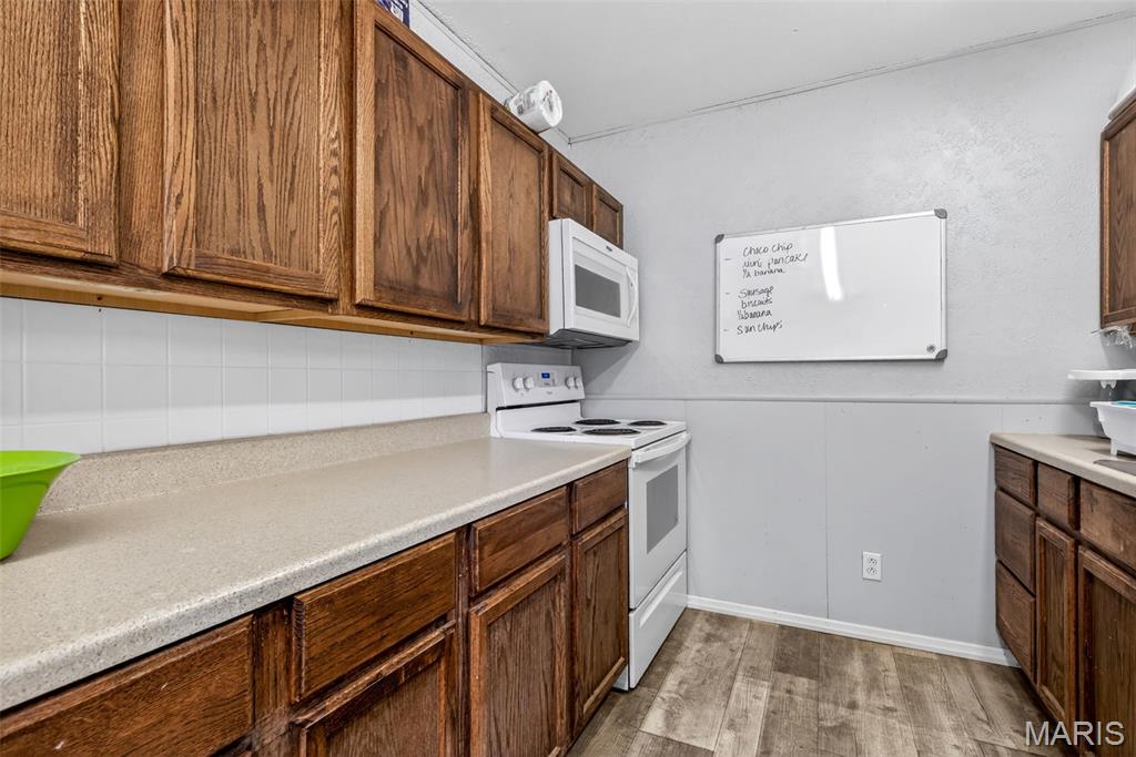 10 6th Street Property Photo 26