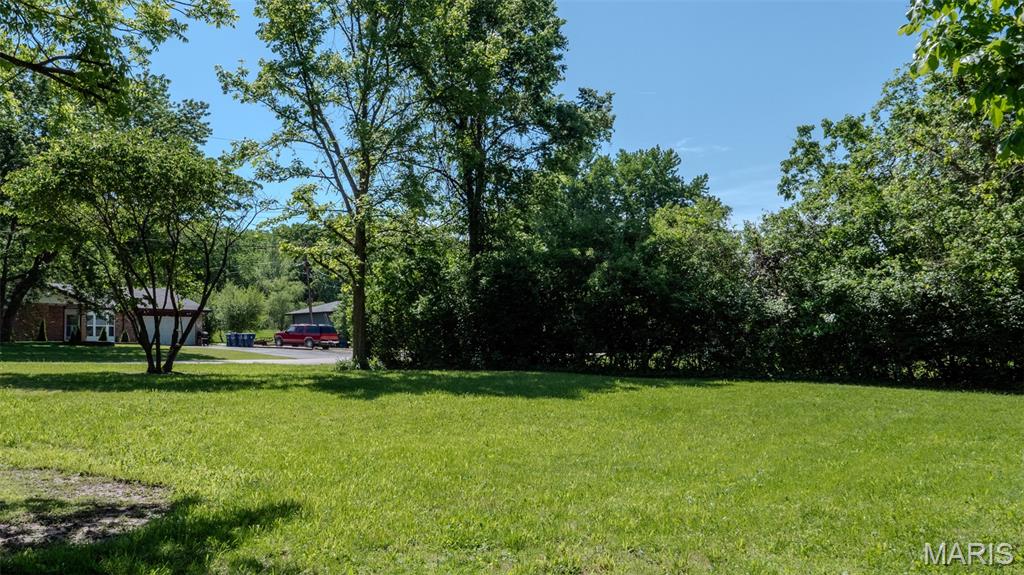 1393 Spring Drive Property Photo 3