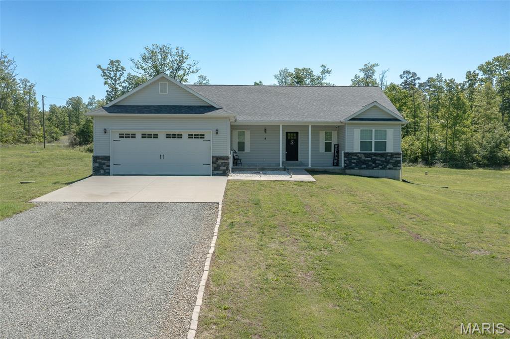 1955 Highway Z Property Photo 1