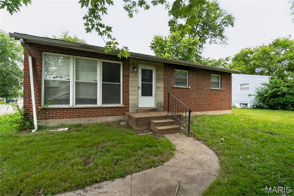 11617 Larimore Road Property Photo 3